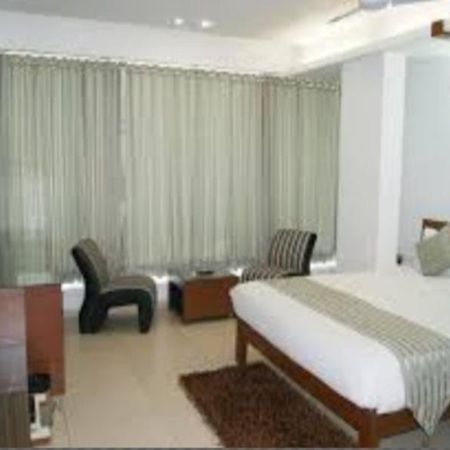 Oyo 14502 Hotel Hill View Guest House Hitech City Χιντεραμπάντ Εξωτερικό φωτογραφία